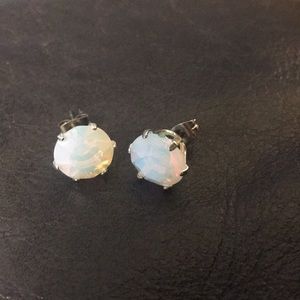BRAND NEW Earrings!!